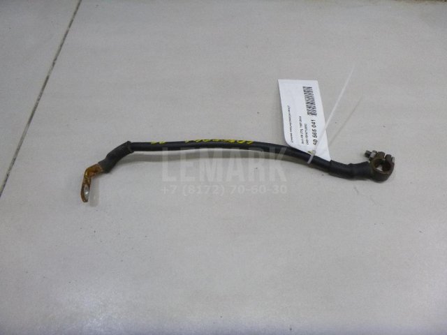 Клемма аккумулятора минус