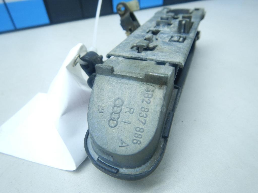 Ручка двери наружная правая