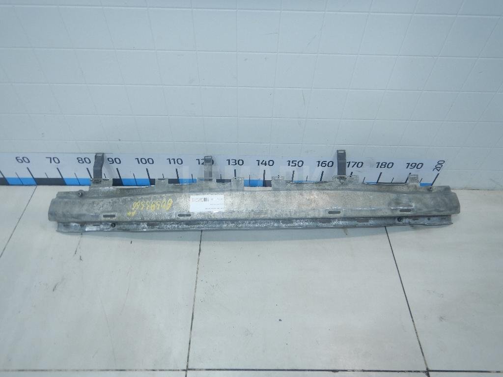 Усилитель заднего бампера