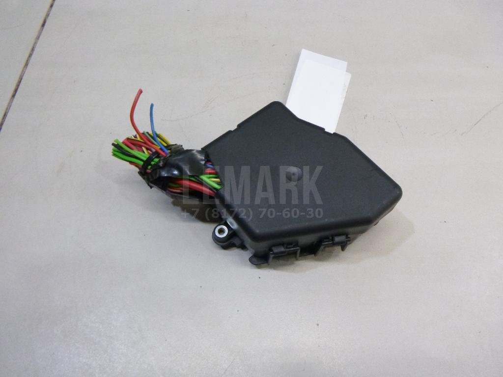 Блок предохранителей для  Audi 100/200 [44] 1983-1991