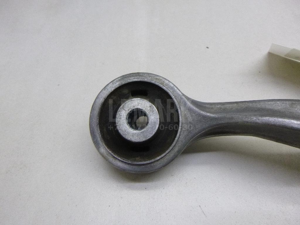 Рычаг передний верхний левый задний