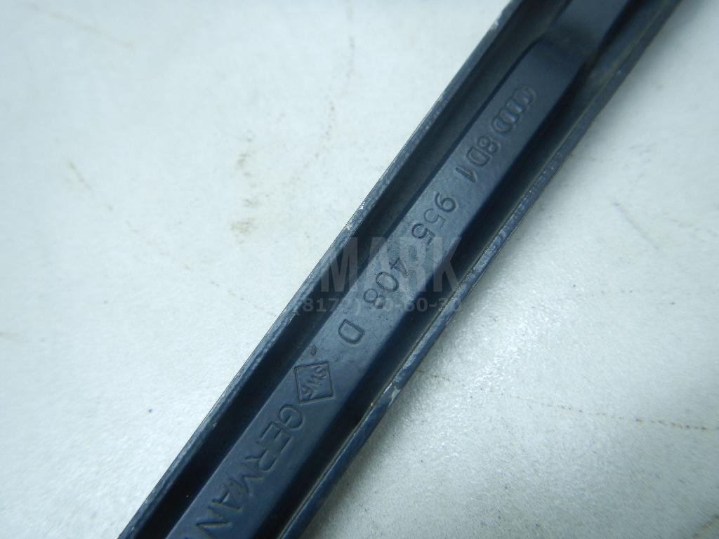 Поводок стеклоочистителя передний правый