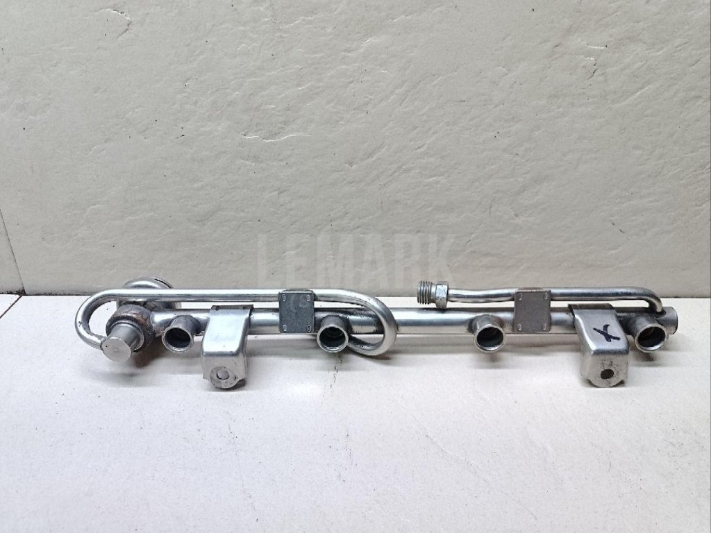 Рейка топливная (рампа)