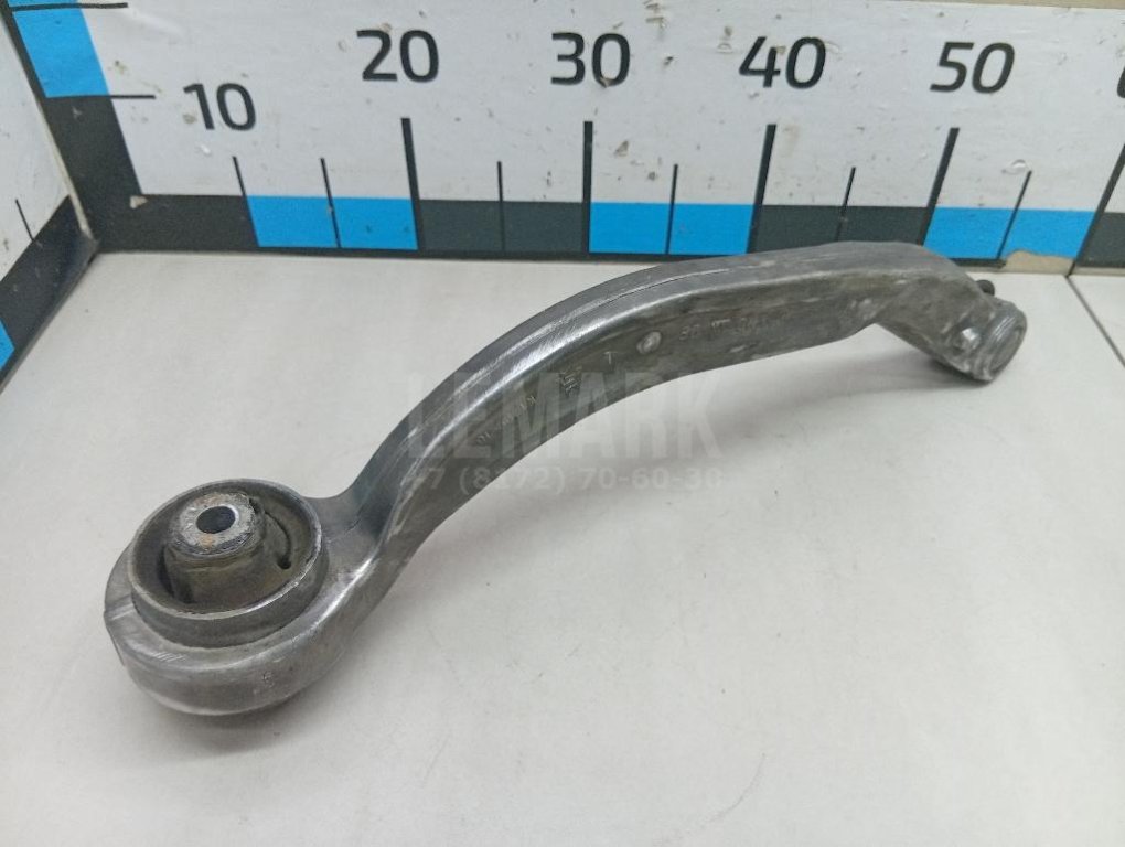 Рычаг передний нижний левый задний