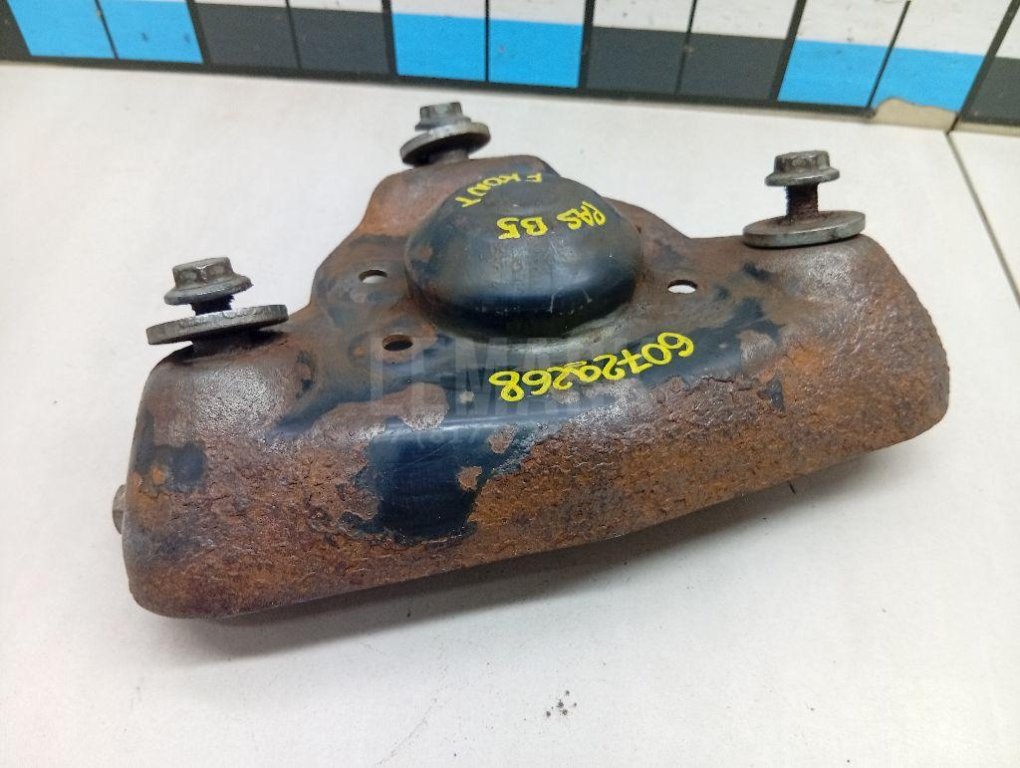 Кронштейн амортизатора для  Audi A5/S5 (F5) 2017