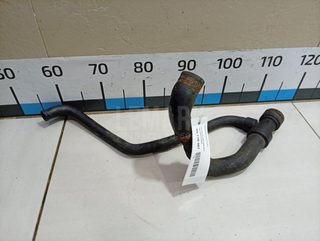 Патрубок радиатора