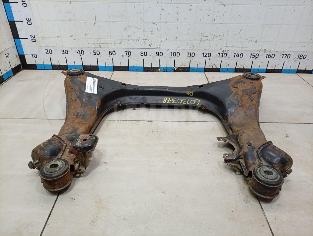 Балка подмоторная