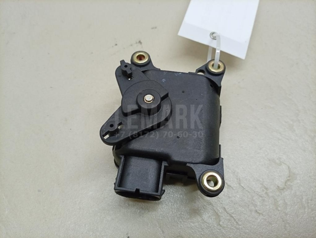 Моторчик заслонки отопителя