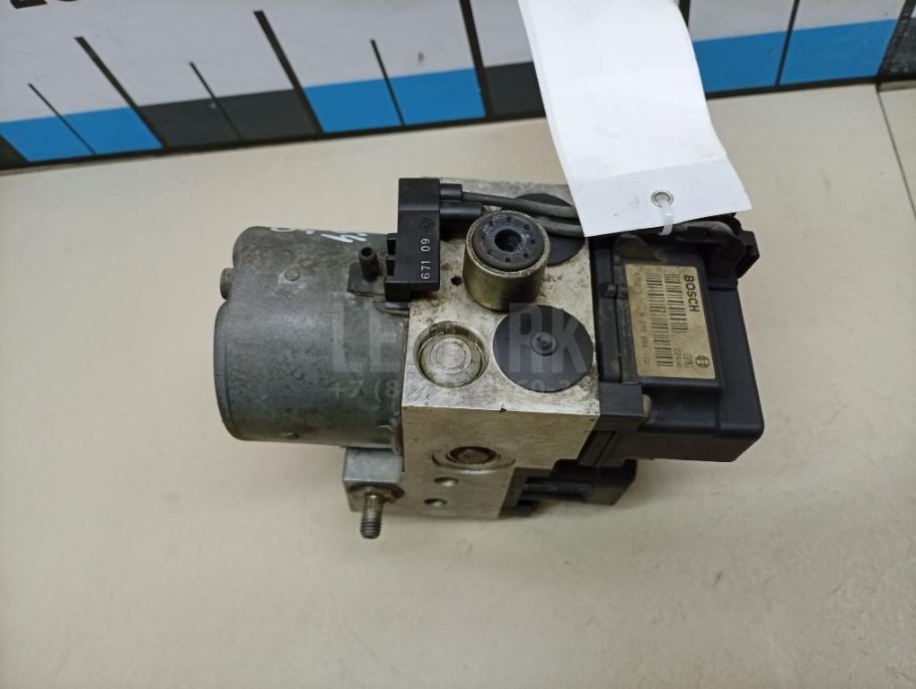 Блок ABS (насос) для  Audi 100/200 [44] 1983-1991