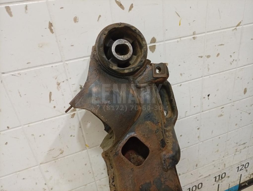 Балка подмоторная