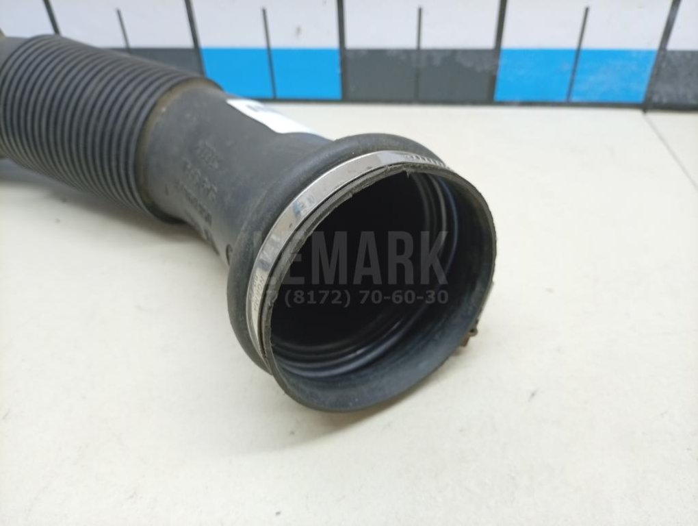 Патрубок воздушного фильтра