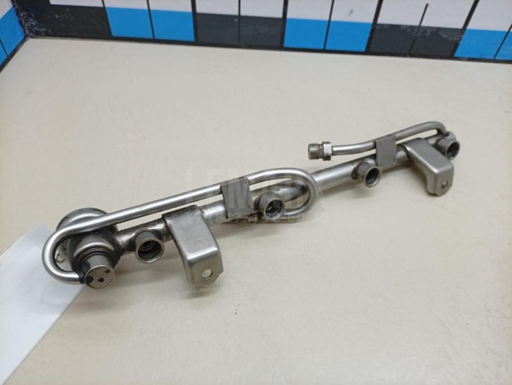 Рейка топливная (рампа)