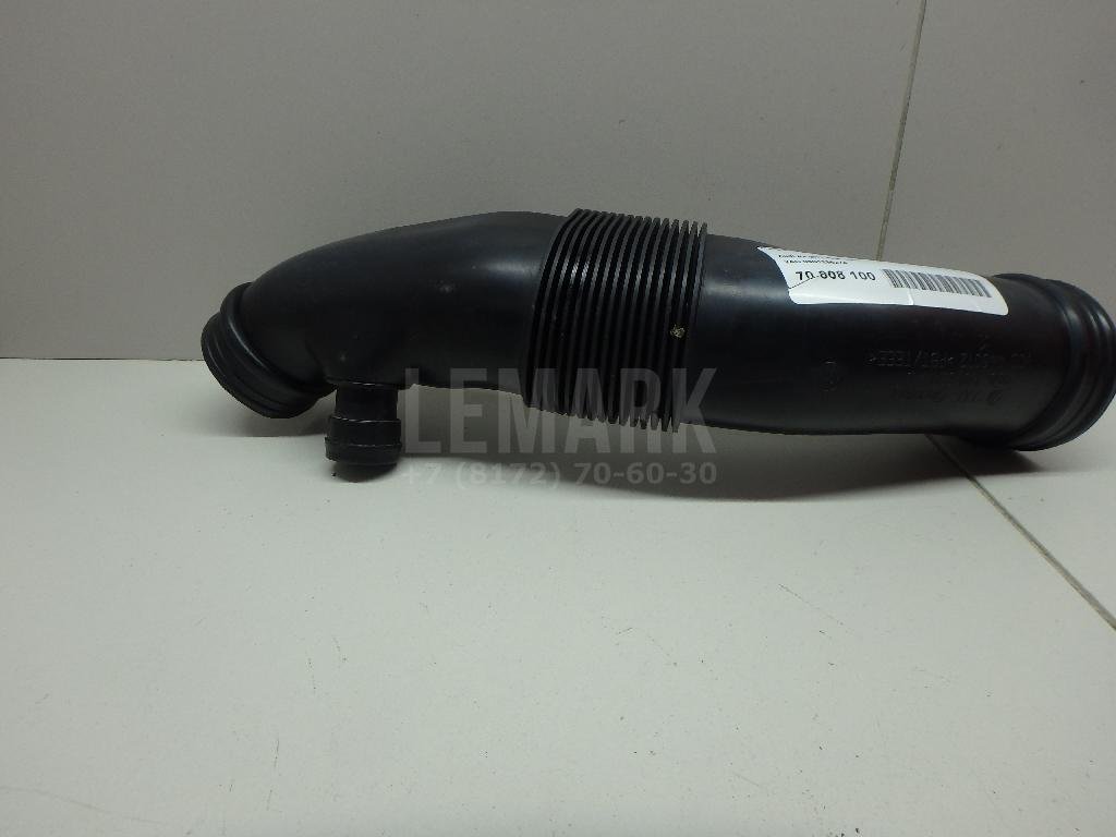 Патрубок воздушного фильтра