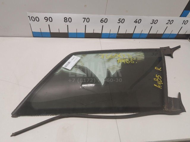 Стекло кузовное глухое правое