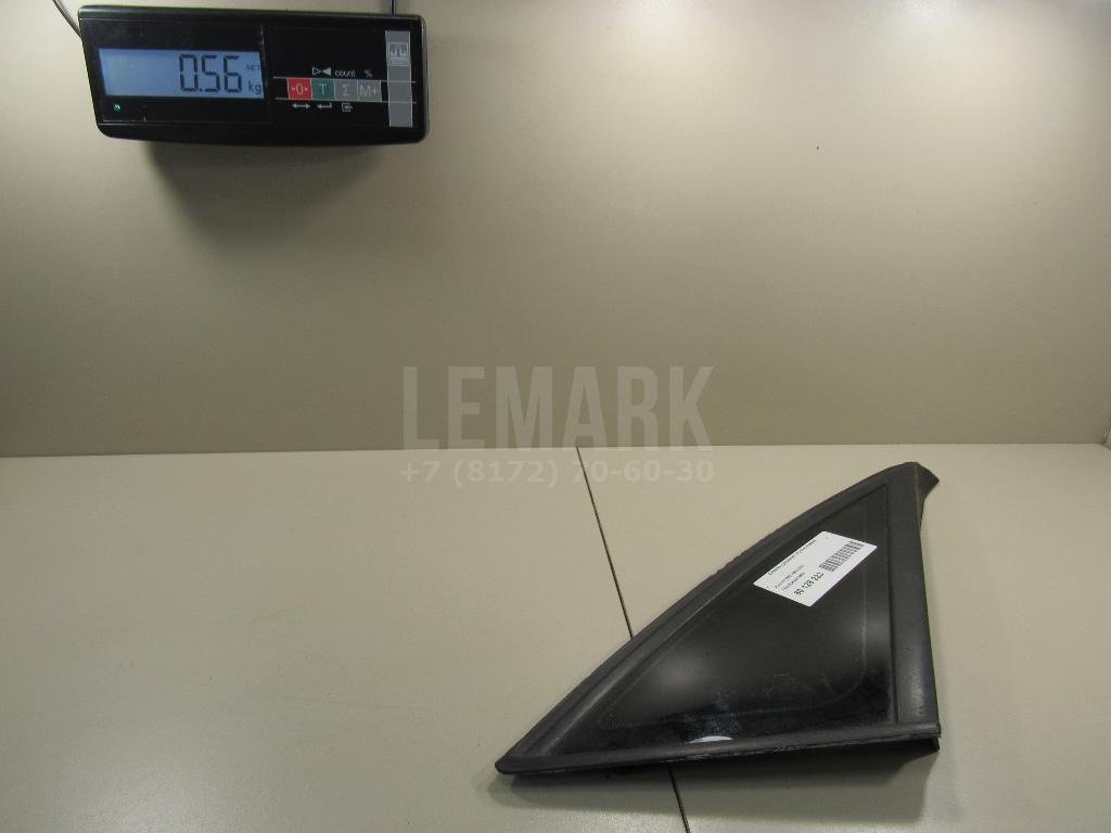 Стекло кузовное глухое правое