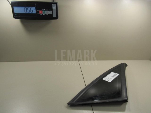 Стекло кузовное глухое правое