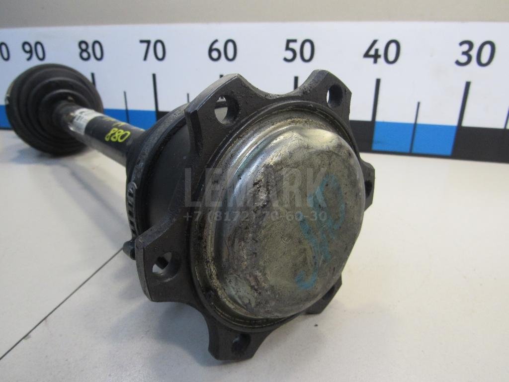 Полуось передняя правая