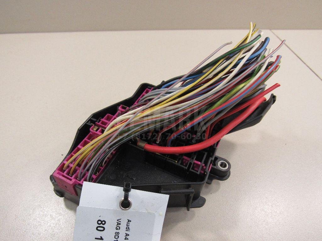 Блок предохранителей для  Audi A2 [8Z0] 2000-2005