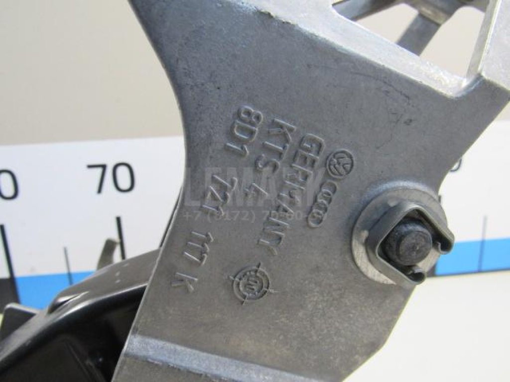 Кронштейн (сопут. товар)