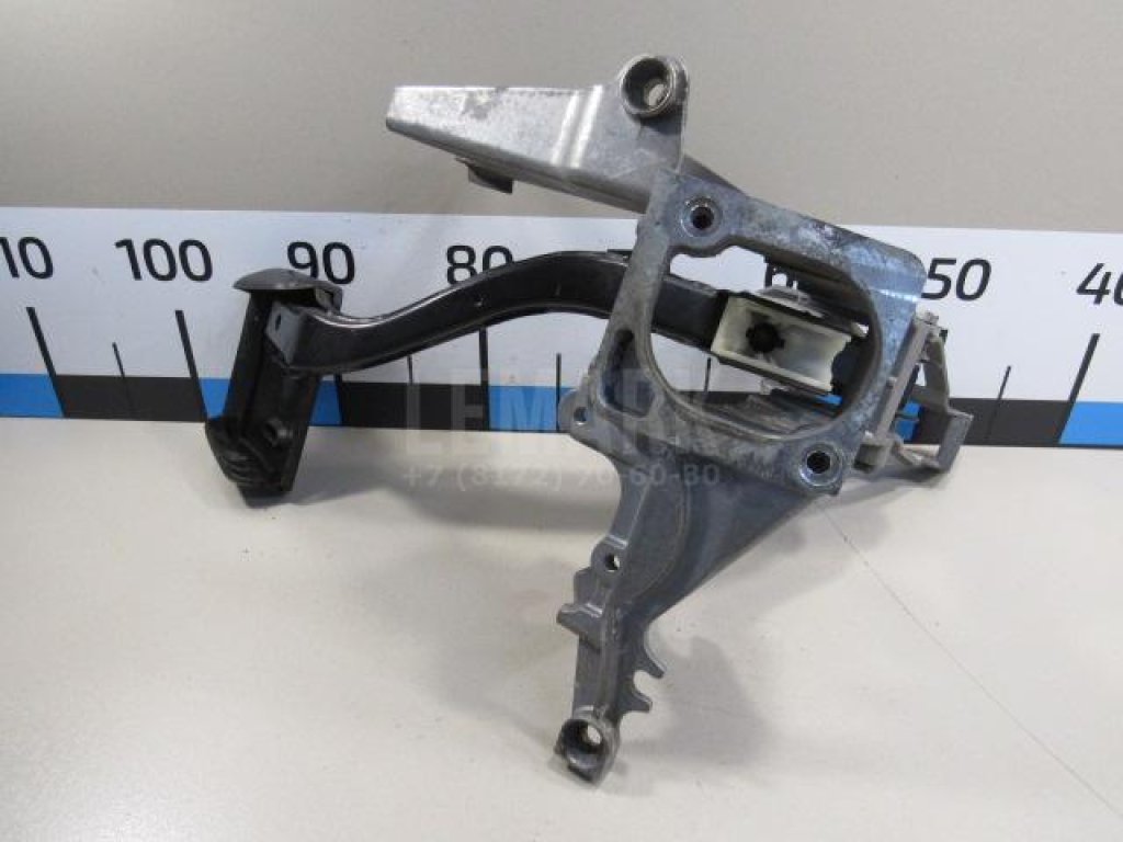 Кронштейн (сопут. товар)