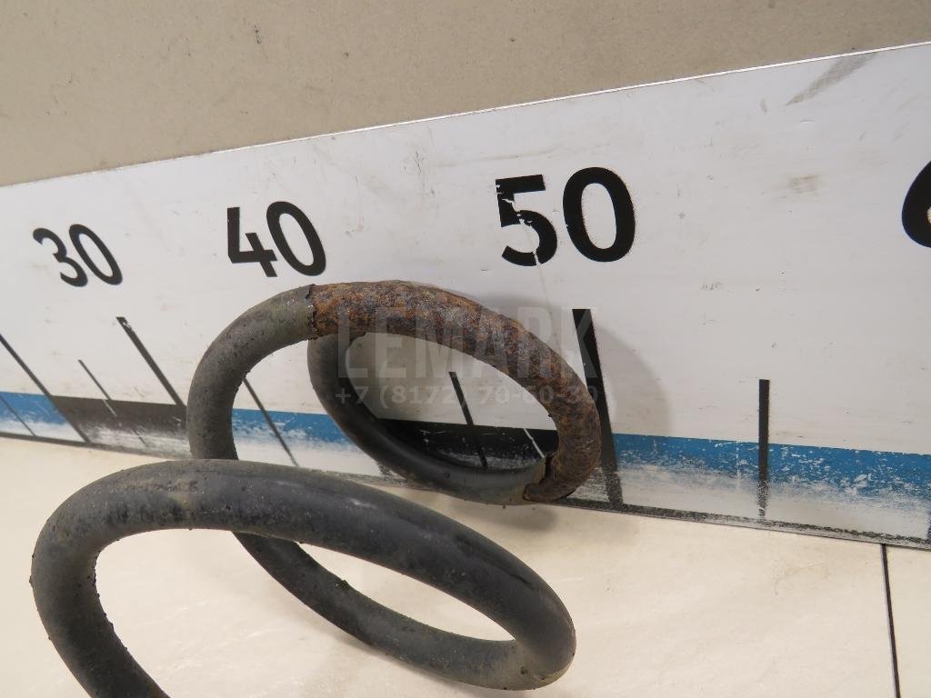 Пружина передняя