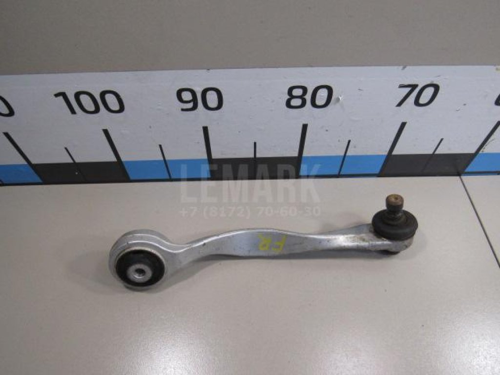 Рычаг передний верхний правый задний