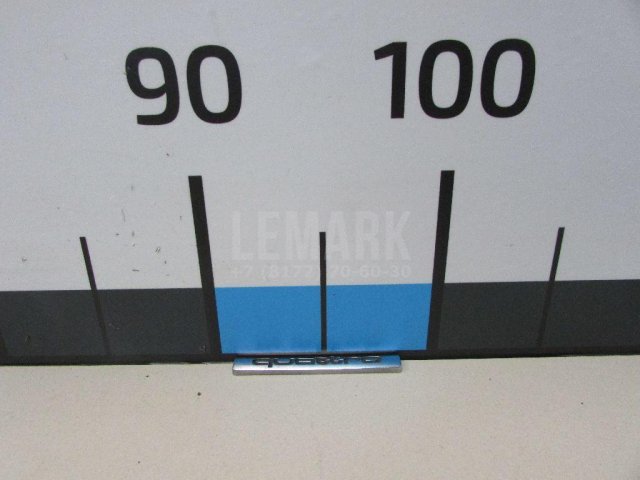 Эмблема на крышку багажника