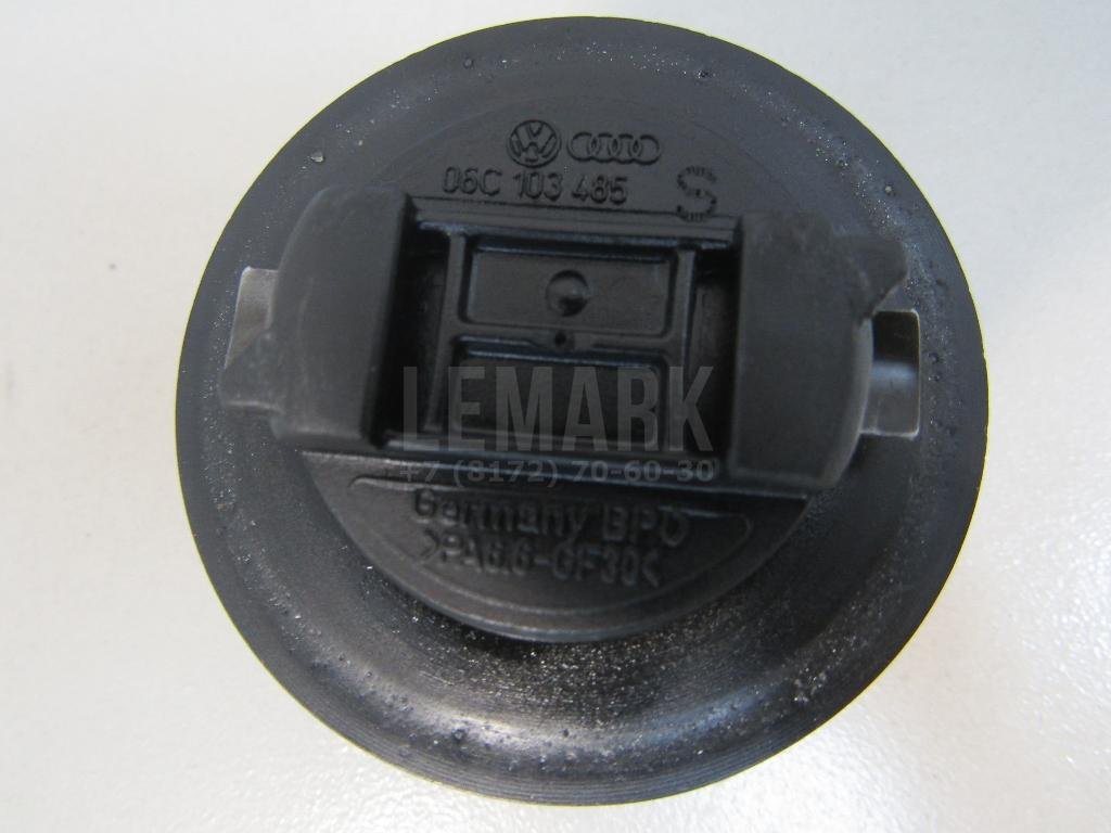 Крышка маслозаливной горловины