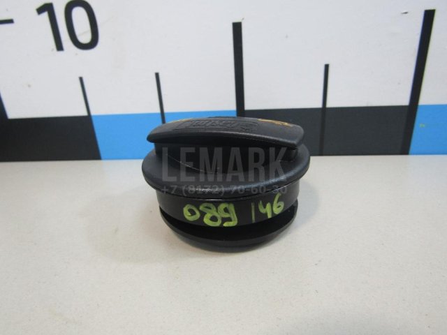 Крышка маслозаливной горловины