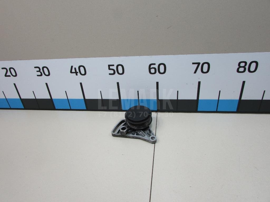 Ролик руч.ремня с кронштейном для  Audi A3 [8PA] Sportback 2004-2013