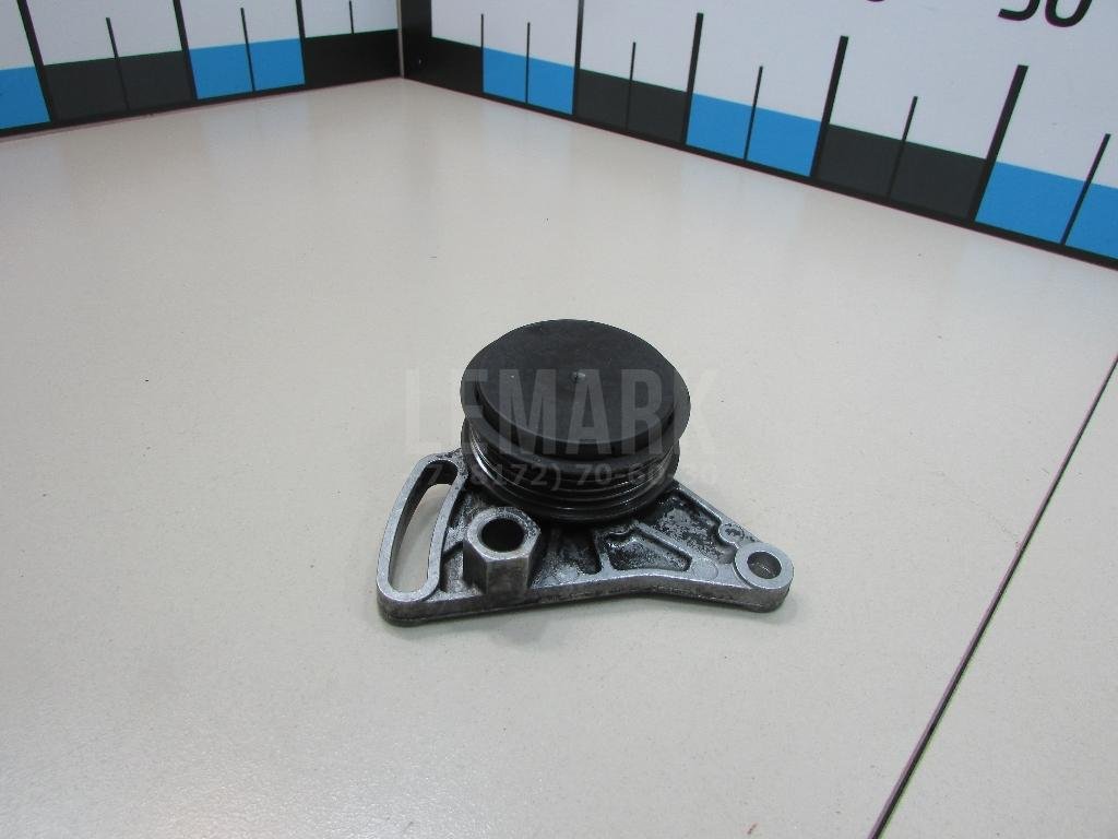 Ролик руч.ремня с кронштейном для  Audi A3 [8PA] Sportback 2004-2013