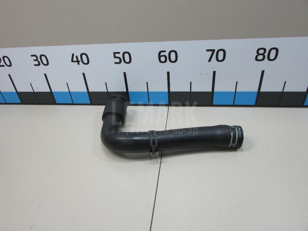 Патрубок радиатора