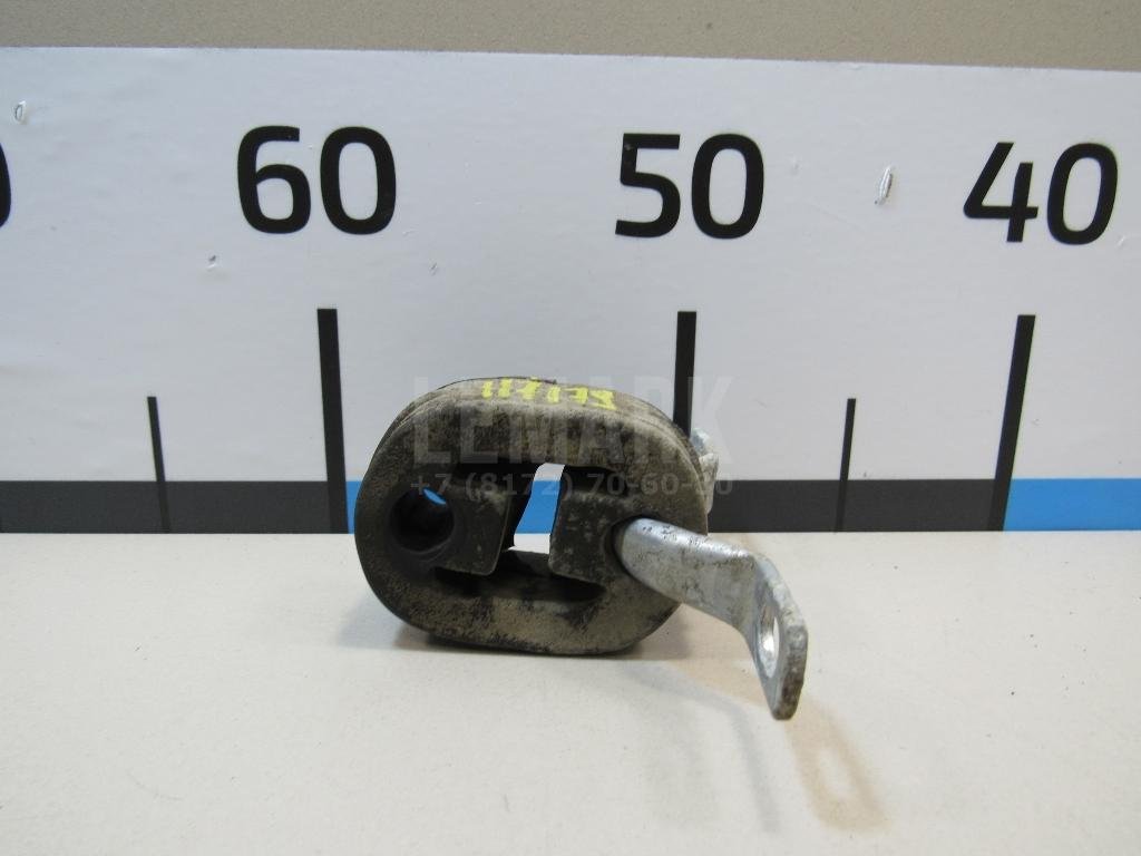 Кронштейн глушителя