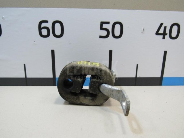 Кронштейн глушителя