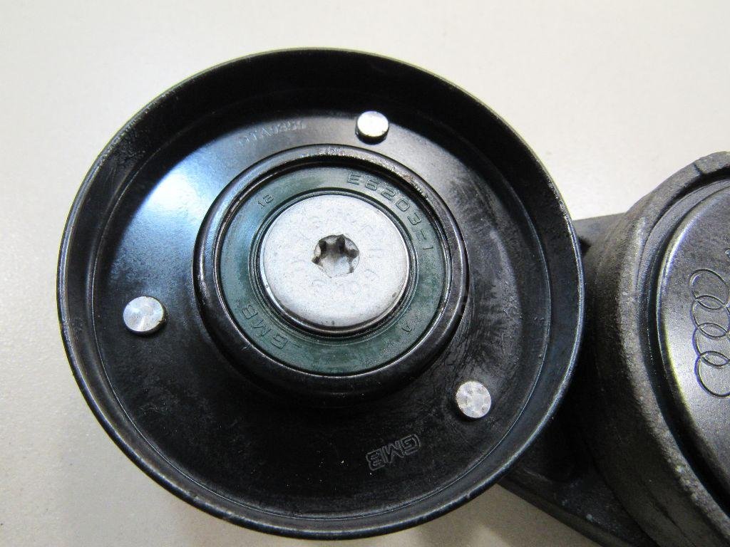 Натяжитель ремня