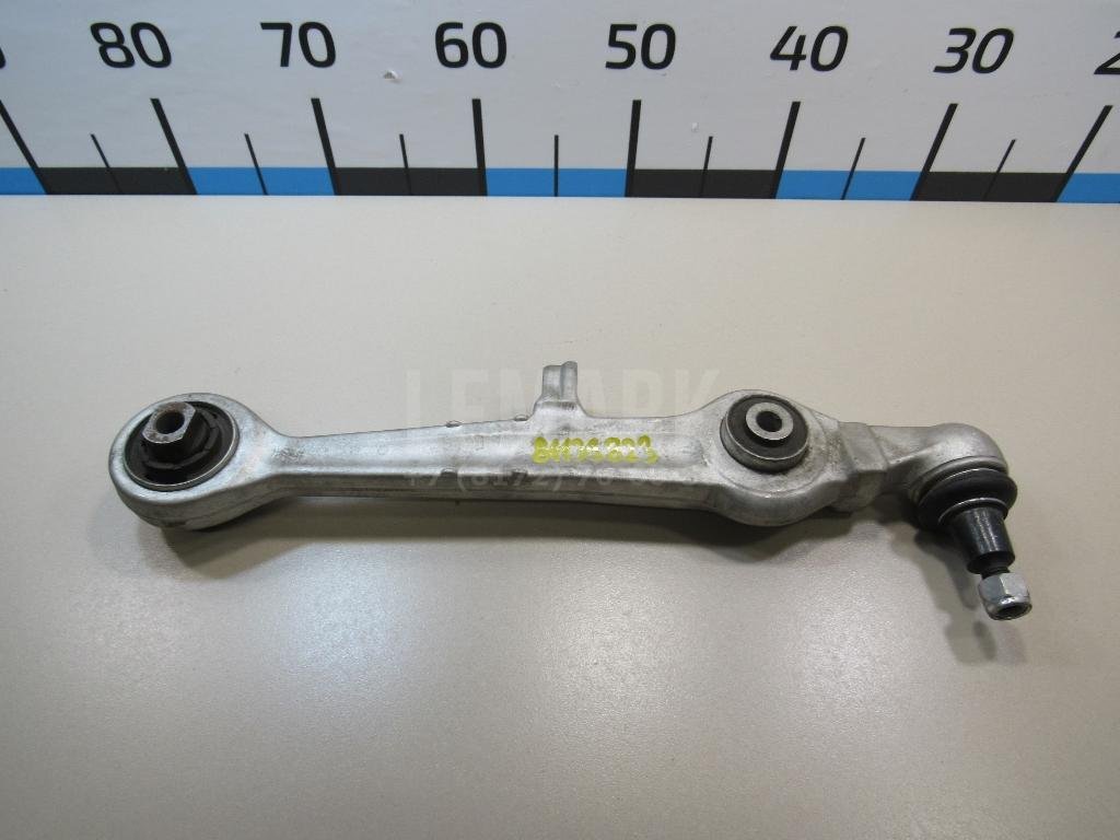 Рычаг передний нижний