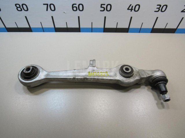 Рычаг передний нижний