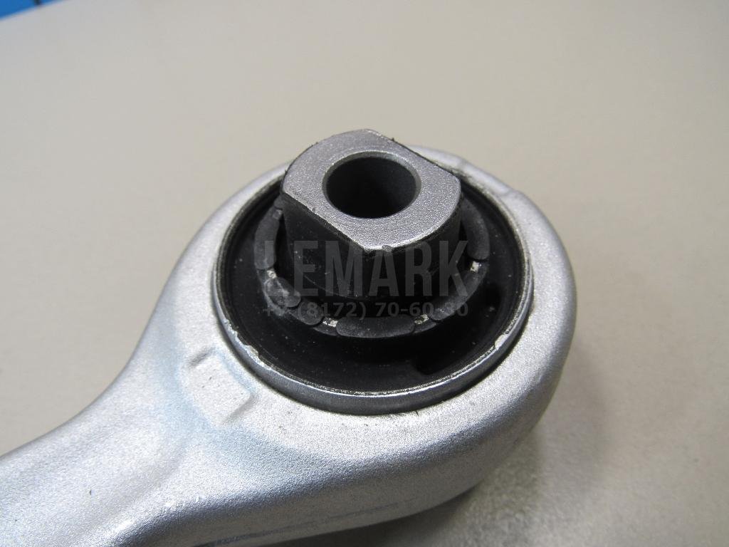 Рычаг передний нижний