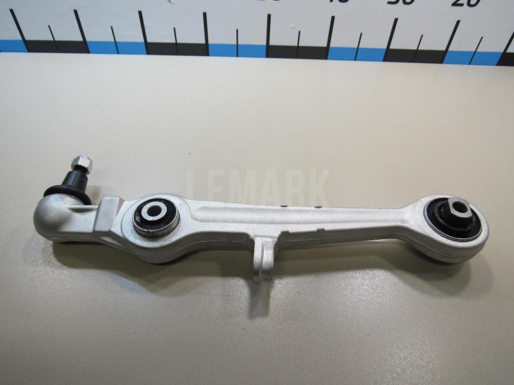 Рычаг передний нижний