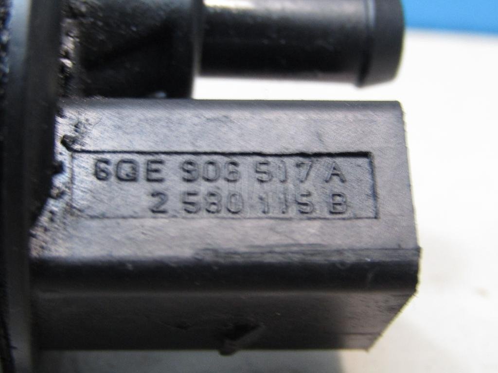 Клапан вентиляции топливного бака