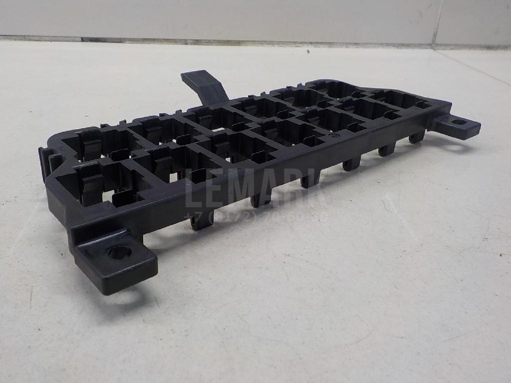 Блок предохранителей