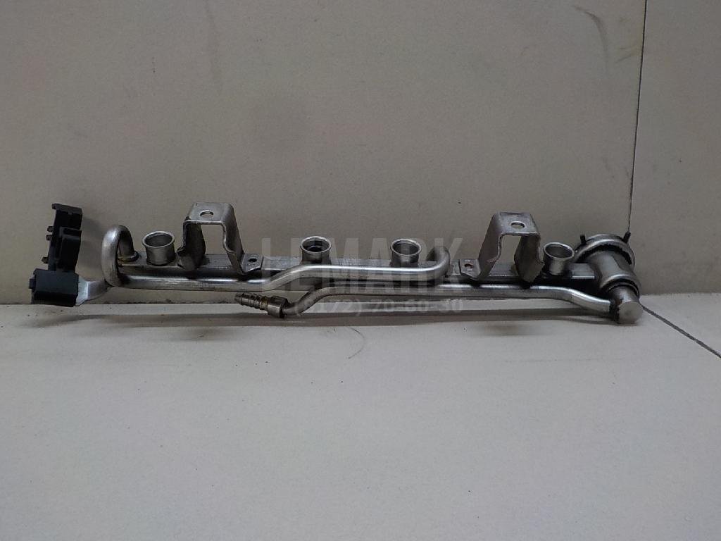 Рейка топливная (рампа)