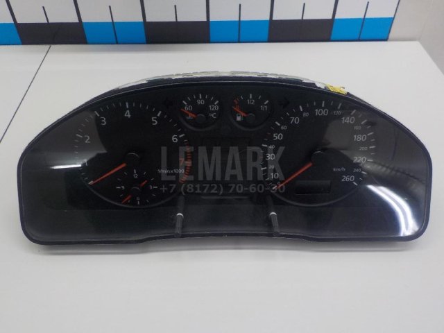 Панель приборов