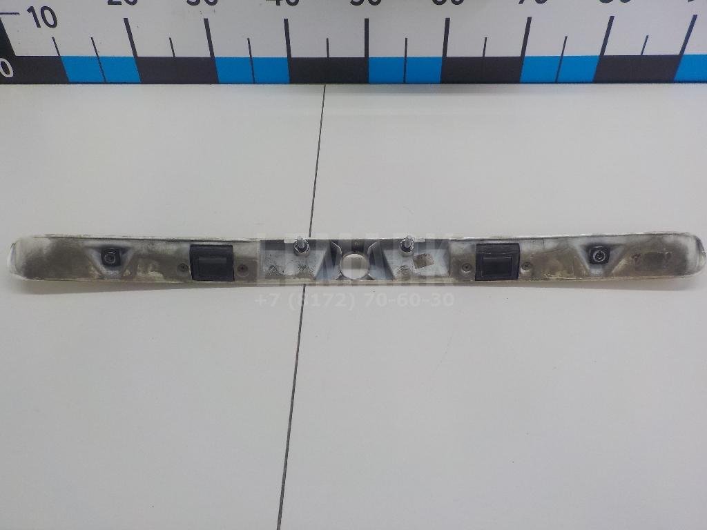 Накладка крышки багажника