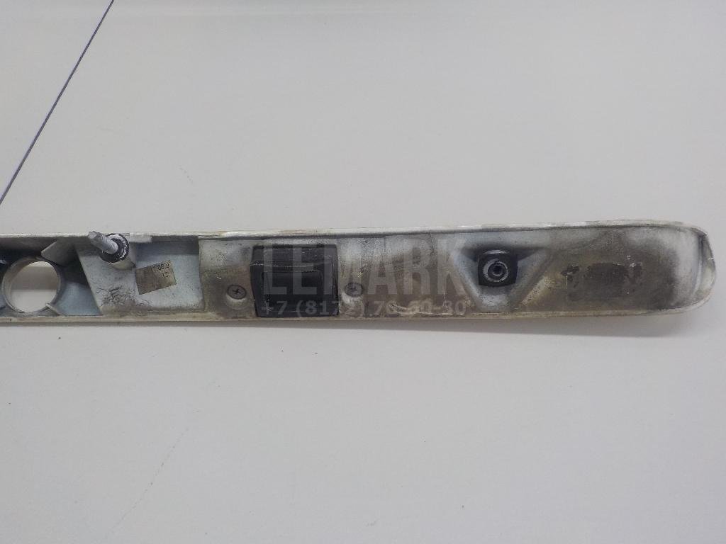 Накладка крышки багажника