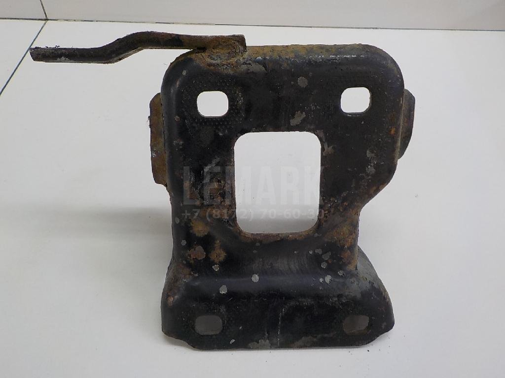 Кронштейн задней балки