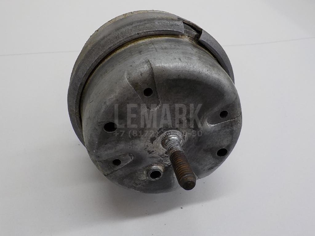 Опора двигателя правая