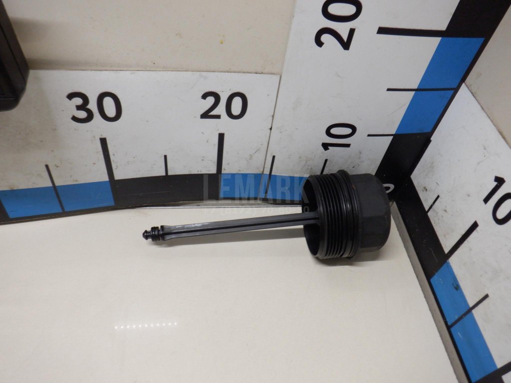 Крышка масляного фильтра