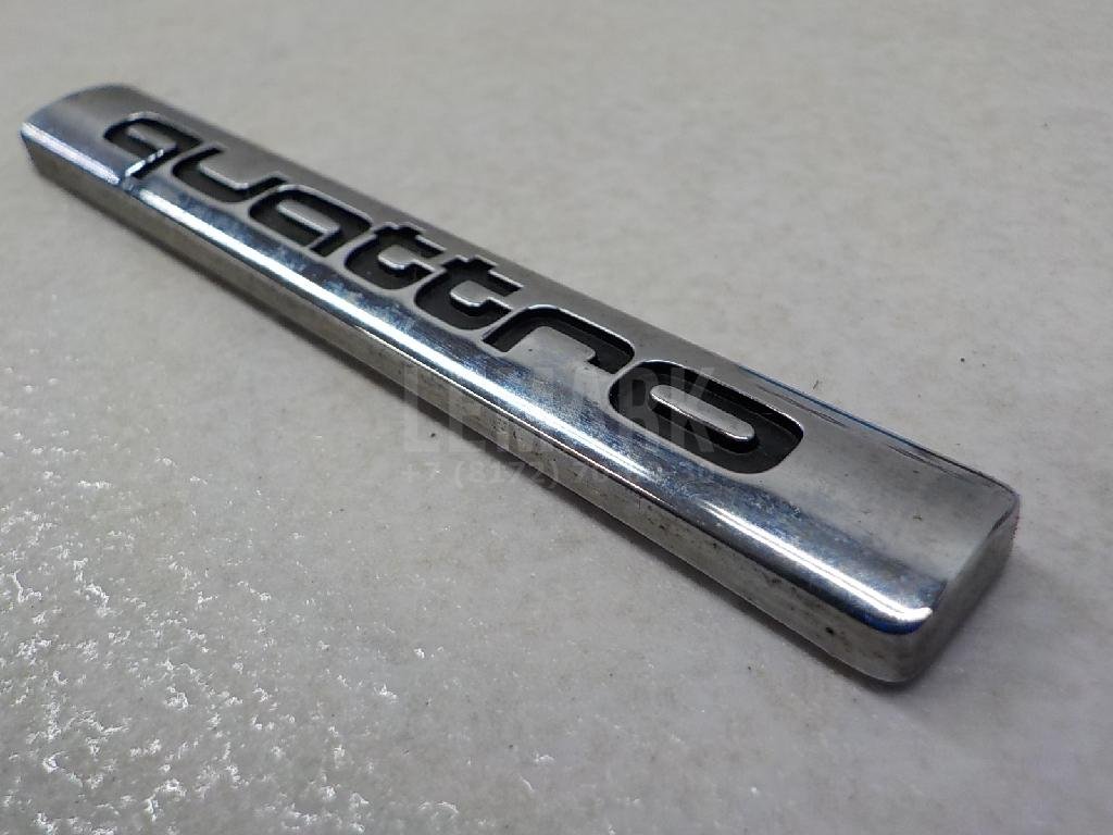 Эмблема на крышку багажника