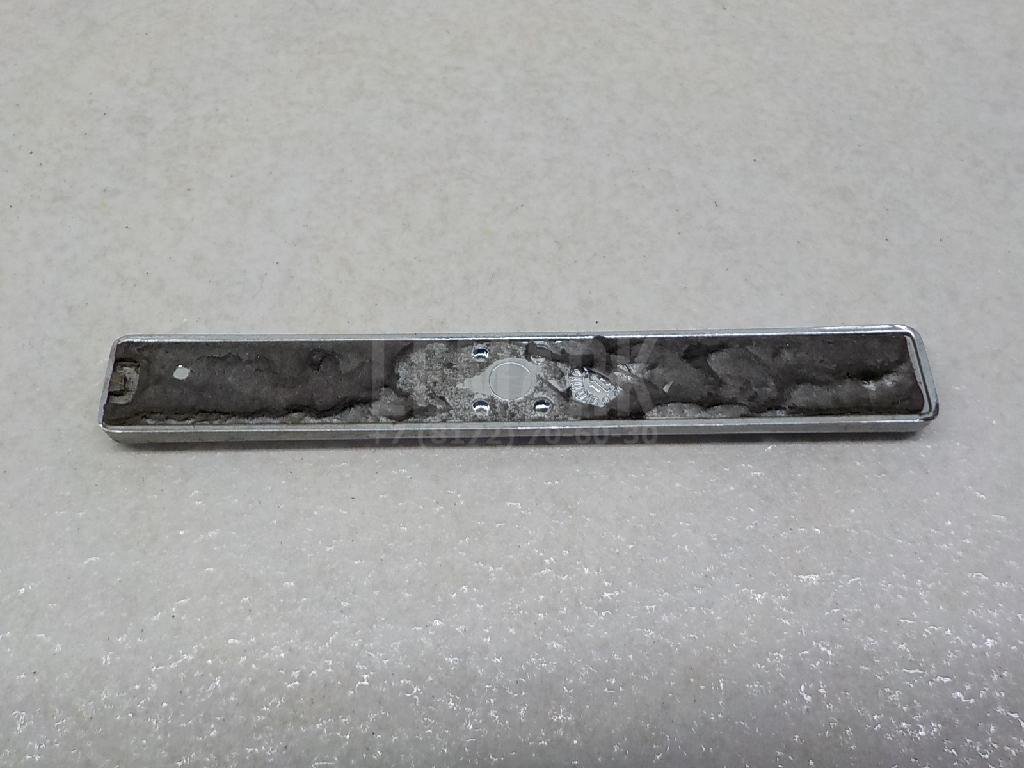 Эмблема на крышку багажника